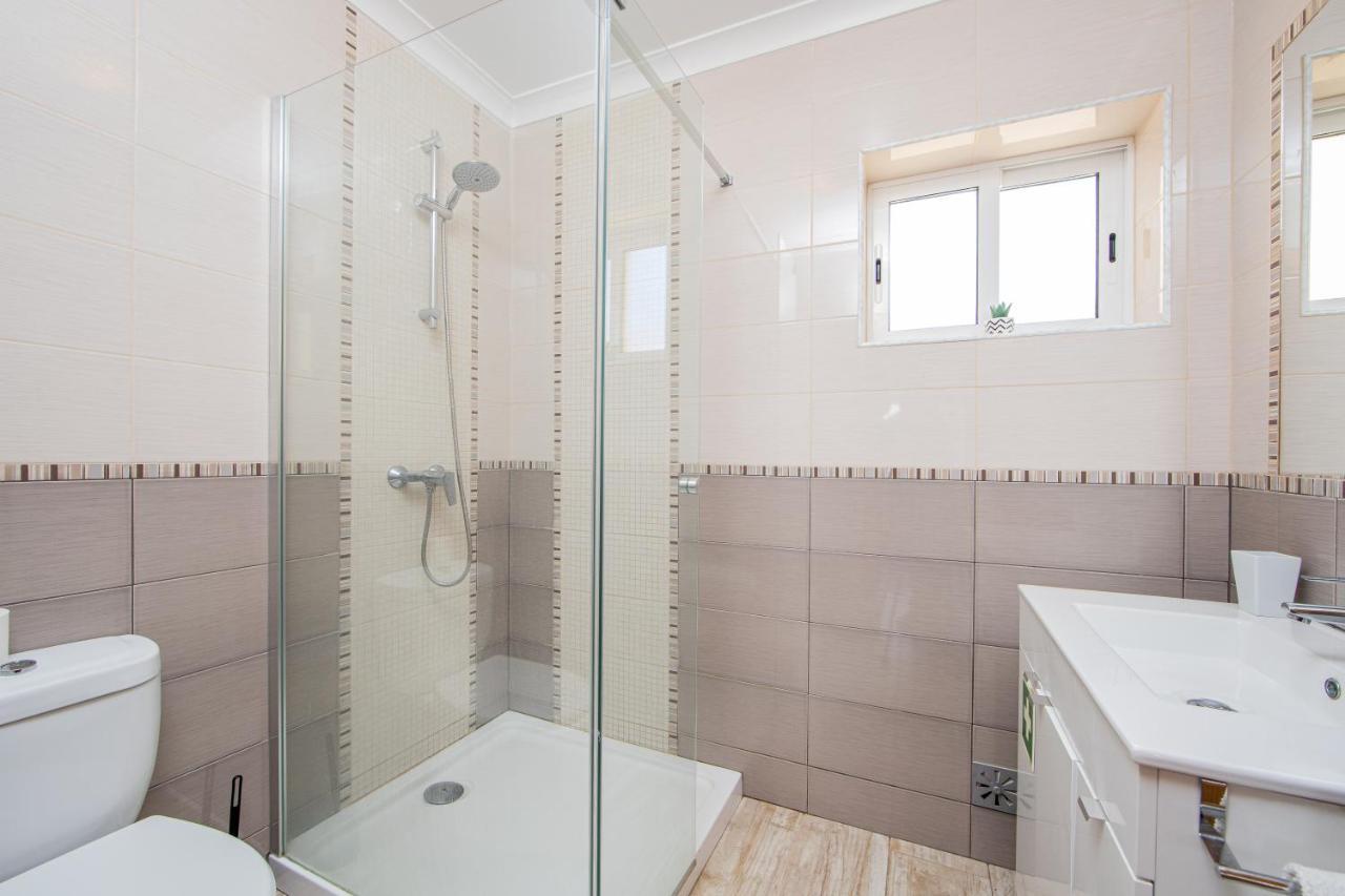 Caparica Beach Apartment By Host-Point Costa de Caparica Ngoại thất bức ảnh